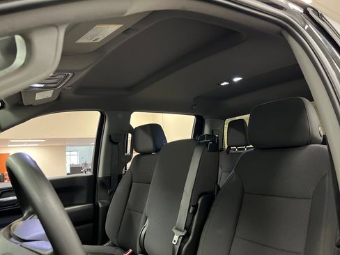 Used 2020 Chevrolet Silverado 1500 Custom Trail Boss w/ Custom Convenience Package AWD/4WD image 23