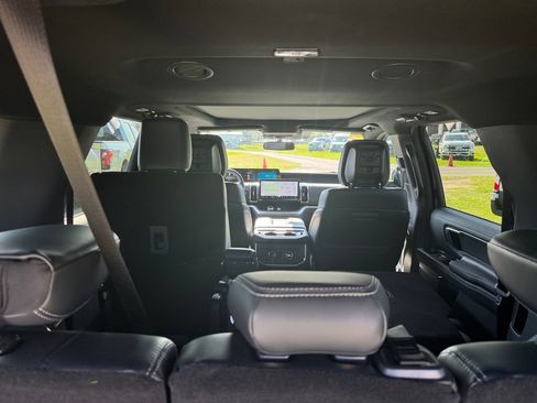 New 2026 Ford Expedition Max Platinum w/ Stealth Appearance Package AWD/4WD image 27