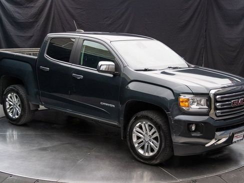 Used 2017 GMC Canyon SLT w/ Driver Alert Package image 2