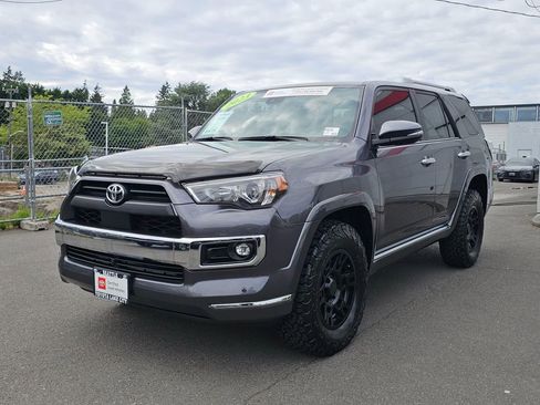Certified 2023 Toyota 4Runner Limited AWD/4WD image 3