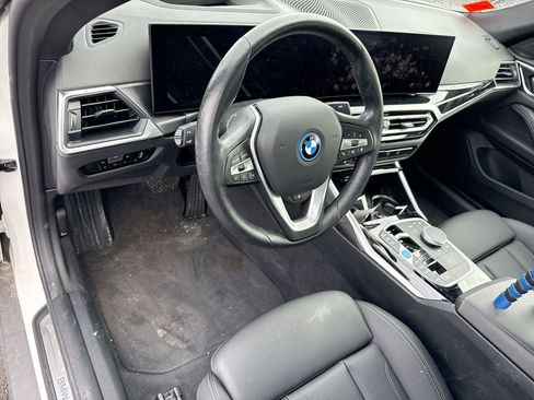 Used 2024 BMW i4 xDrive40i image 12