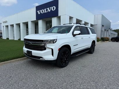 Used 2023 Chevrolet Suburban LT w/ Luxury Package
