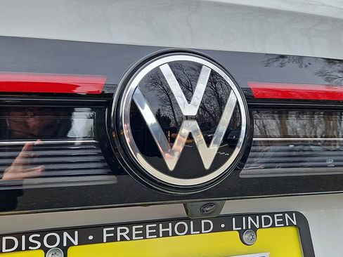 New 2026 Volkswagen Taos SE AWD/4WD image 22