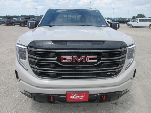 New 2026 GMC Sierra 1500 AT4 w/ AT4 Premium Package AWD/4WD image 13
