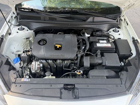 Used 2024 Kia Forte LXS FWD image 28