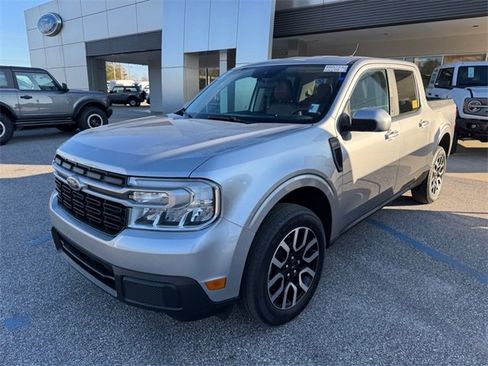 Used 2023 Ford Maverick Lariat w/ Lariat Luxury Package image 9