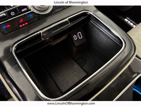 Certified 2021 Lincoln Nautilus Black Label image 42