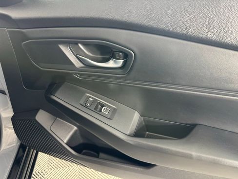 Used 2024 Honda Accord EX-L image 44