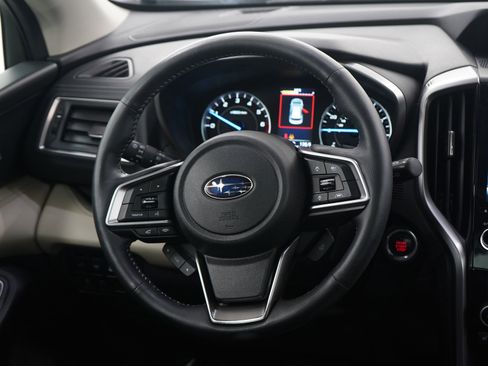 Used 2020 Subaru Ascent Limited w/ Technology Package image 16