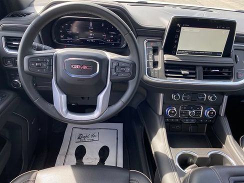 Certified 2024 GMC Yukon SLT AWD/4WD image 7