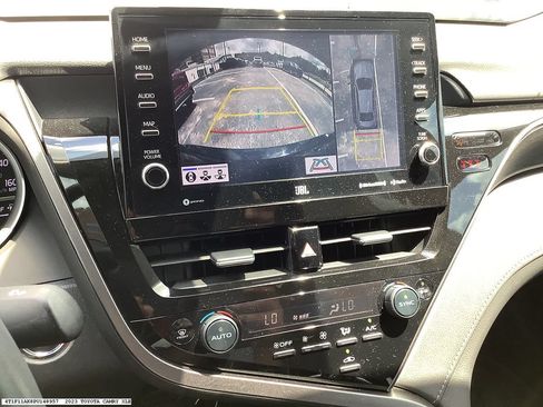 Used 2023 Toyota Camry XLE w/ Navigation Package FWD image 12