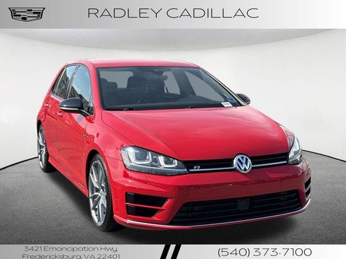 Used 2017 Volkswagen Golf 4-Door image 22