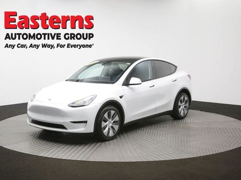 Used 2023 Tesla Model Y Long Range image 50