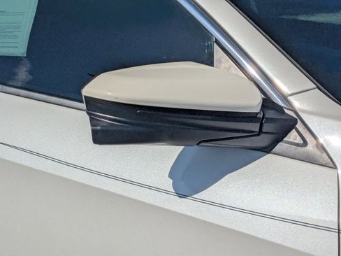 Used 2019 Honda Civic EX image 11