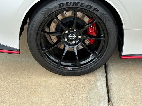 Used 2025 Nissan Z NISMO w/ Floor Mat Package RWD image 10