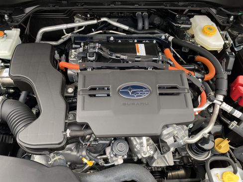 Used 2025 Subaru Forester Premium image 24