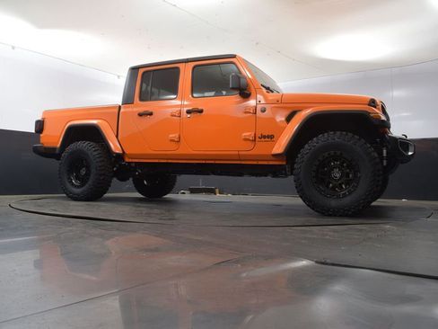 New 2025 Jeep Gladiator Sport image 45