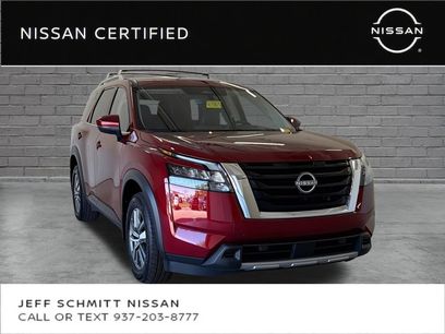 Certified 2025 Nissan Pathfinder SL