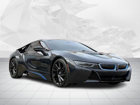 Used 2015 BMW i8 image 1
