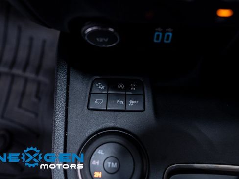 Used 2022 Ford Ranger XLT w/ Equipment Group 302A High image 16