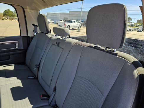 Used 2023 RAM 1500 Classic SLT w/ Trailer & Traction Group image 32