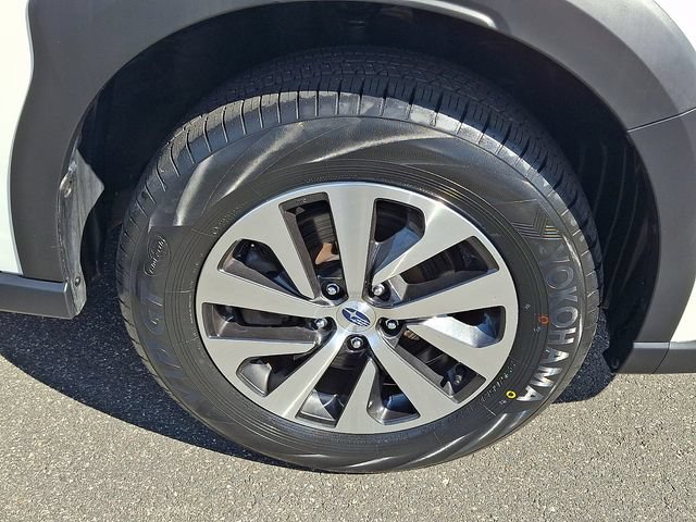Used 2025 Subaru Outback Premium AWD/4WD image 8