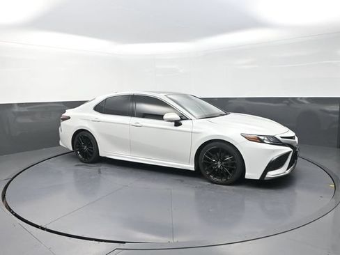 Certified 2022 Toyota Camry XSE w/ Navigation Package FWD image 39
