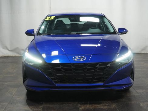 Certified 2023 Hyundai Elantra SEL image 8