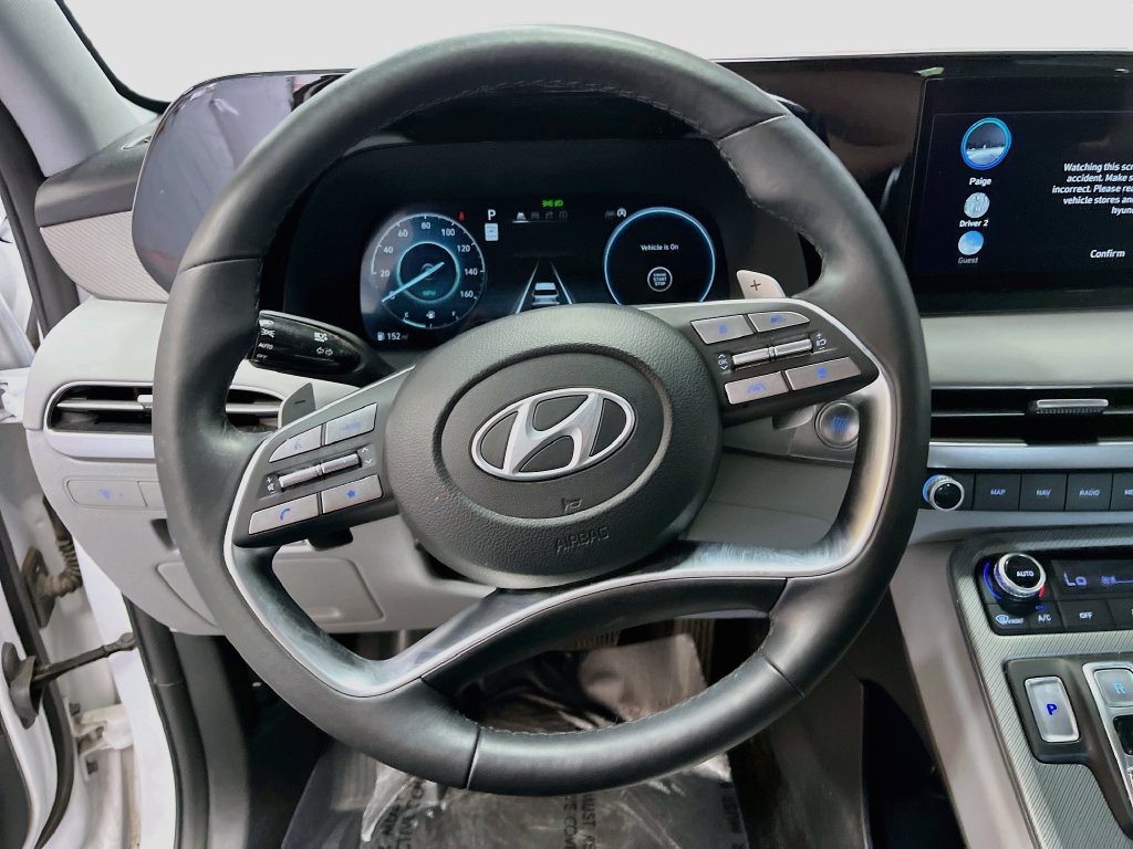 Used 2023 Hyundai Palisade SEL w/ Premium Package AWD/4WD image 11