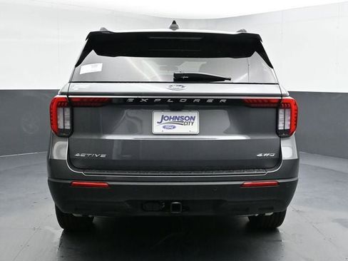 New 2026 Ford Explorer Active image 10