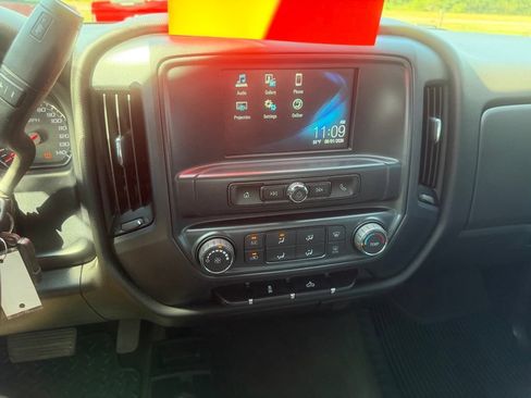 Used 2018 Chevrolet Silverado 1500 Custom w/ Texas Edition AWD/4WD image 25