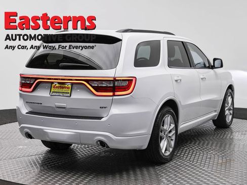 Used 2024 Dodge Durango GT RWD image 5