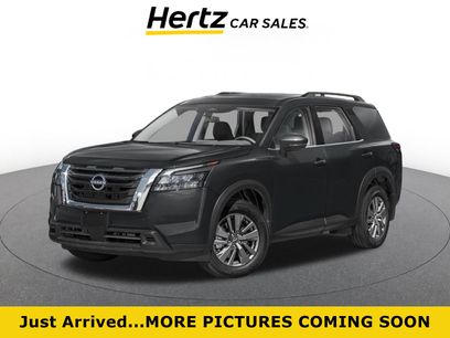 Used 2025 Nissan Pathfinder SV
