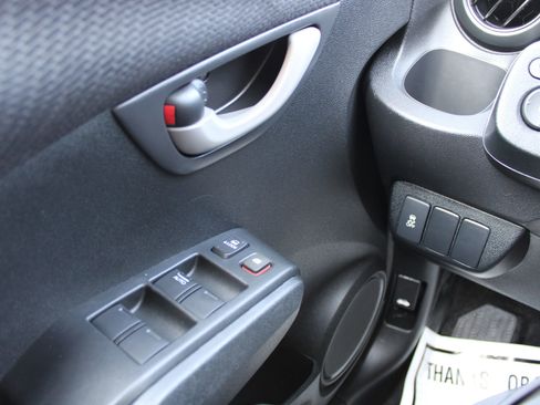 Used 2012 Honda Fit Sport image 25