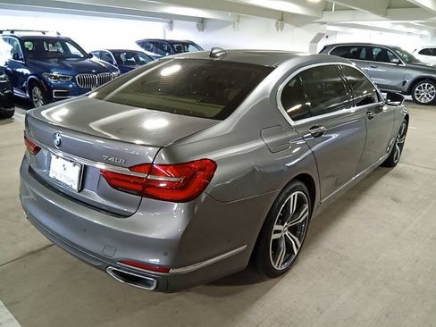 Used 2017 BMW 740i xDrive AWD/4WD image 5