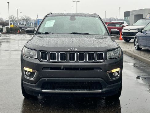 Used 2019 Jeep Compass Limited image 2
