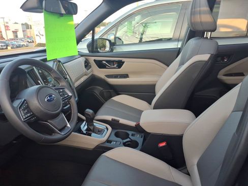 Certified 2025 Subaru Forester Limited AWD/4WD image 7