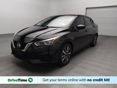 Used 2021 Nissan Versa SV image 1