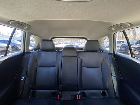 Used 2023 Toyota Corolla Cross XLE w/ Convenience Package image 33
