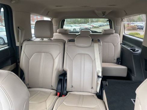 Used 2024 Ford Expedition Max Limited image 30