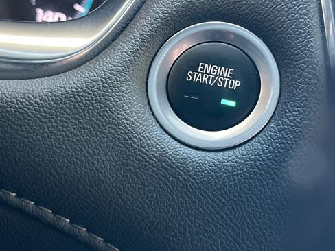 Certified 2023 Chevrolet Traverse LT image 23