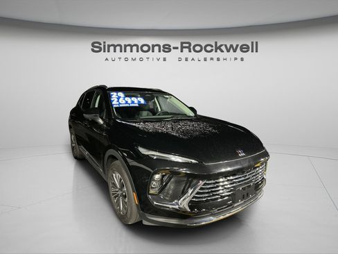 Used 2024 Buick Envision Preferred image 2