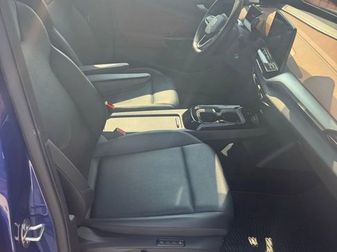 Used 2021 Volkswagen ID.4 Pro S image 19