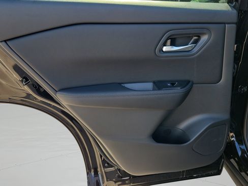 Certified 2026 Nissan Rogue SV w/ Cold Weather Package FWD image 29