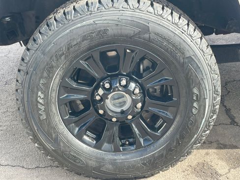 Used 2022 Ford F250 Lariat w/ Lariat Ultimate Package image 24