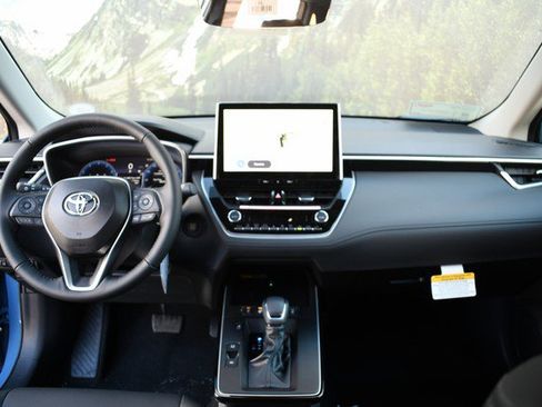 New 2026 Toyota Corolla Cross XLE image 9