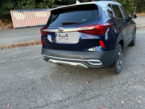 Used 2021 Kia Seltos S AWD/4WD image 7