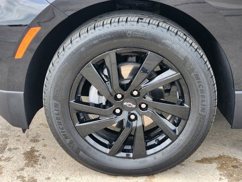 Used 2024 Chevrolet Equinox LS w/ LS Convenience Package image 29