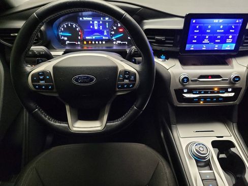 Used 2020 Ford Explorer XLT RWD image 22
