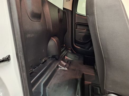 Used 2022 Chevrolet Colorado LT w/ Fleet Safety Package image 30